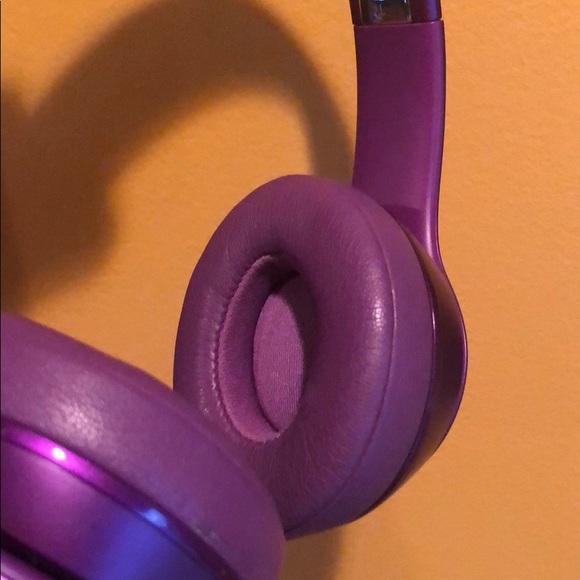 Beats solo 2 - Picture 4 of 8